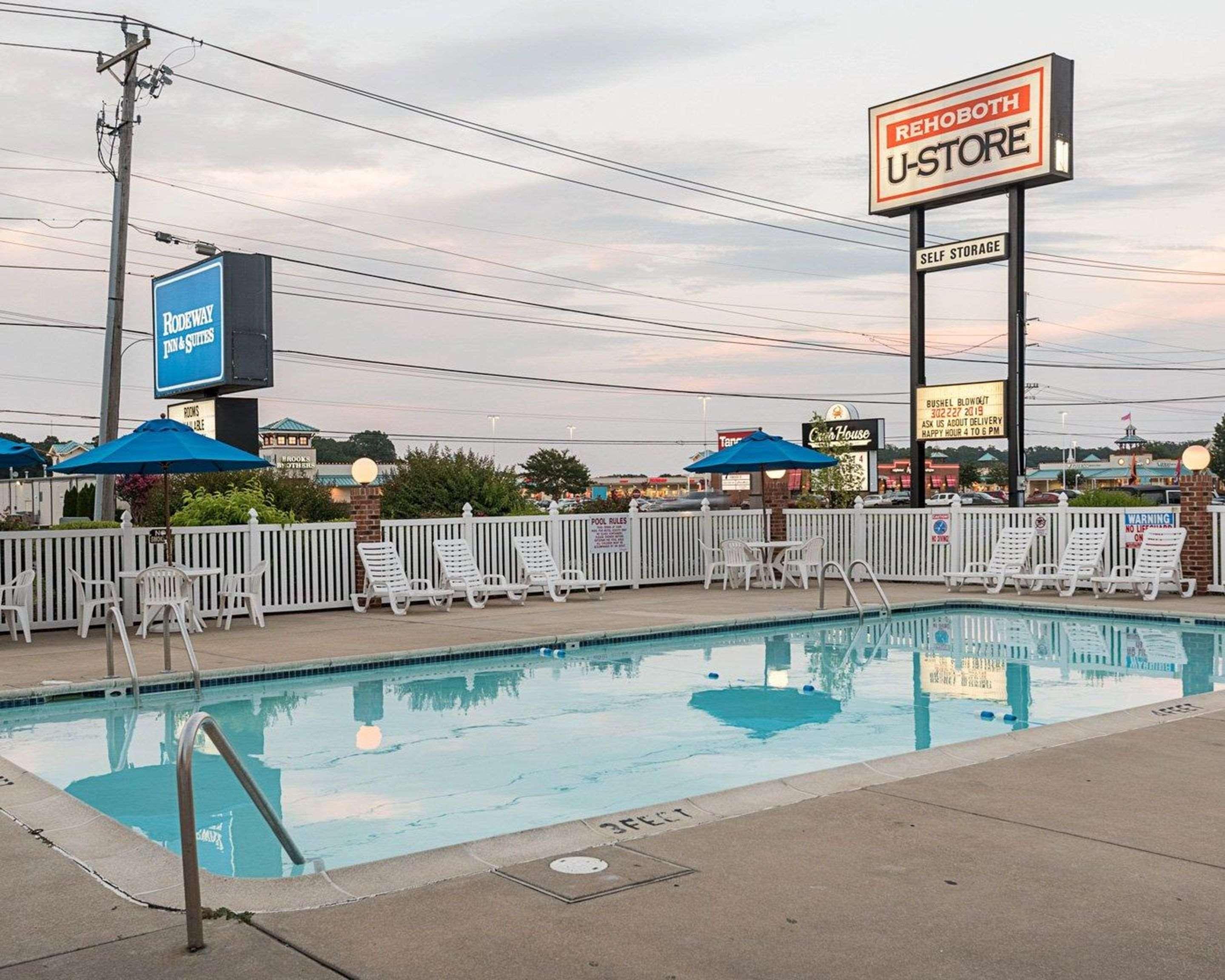Rodeway Inn & Suites Rehoboth Beach Exterior photo